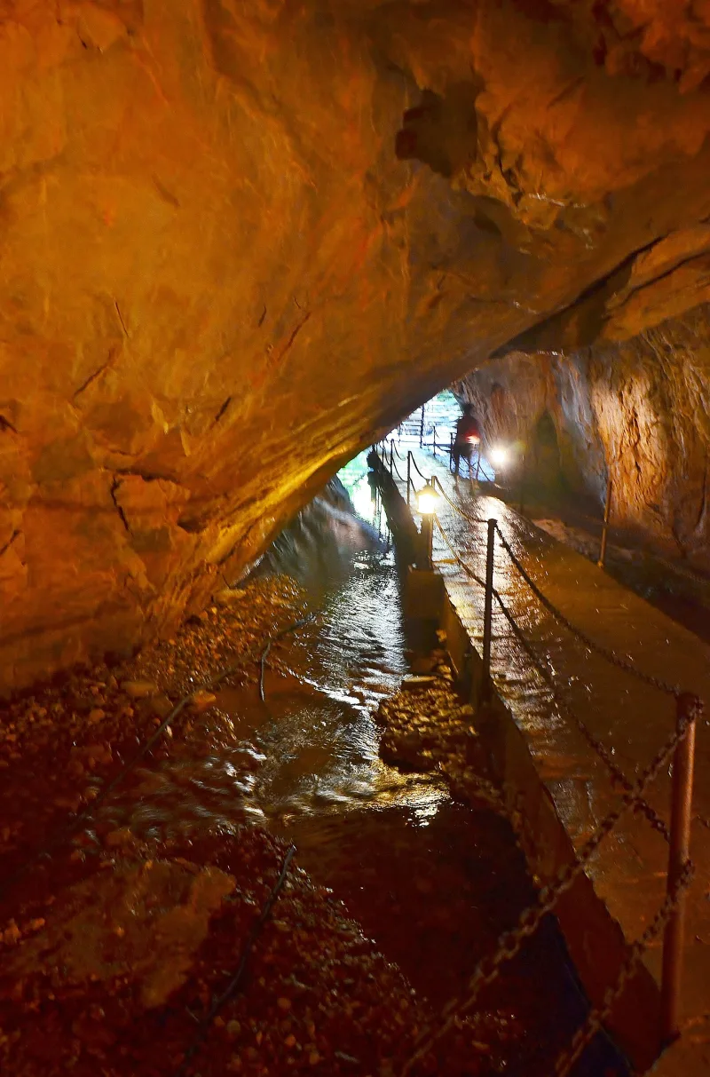 Dupnica (Gruta de Dupnica) — uma gruta em Strandzha, Turquia
